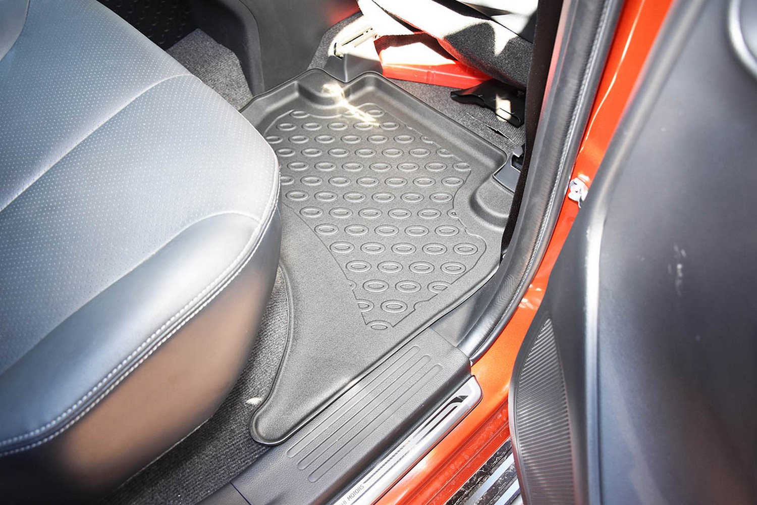 Car mats suitable for Mitsubishi L200 V 2016-2023 pickup Cool Liner PE/TPE rubber (MIT1L2FM-C) (5) Car mats suitable for Mitsubishi L200 V 2016-2023 pickup Cool Liner PE/TPE rubber (MIT1L2FM-C) (5)