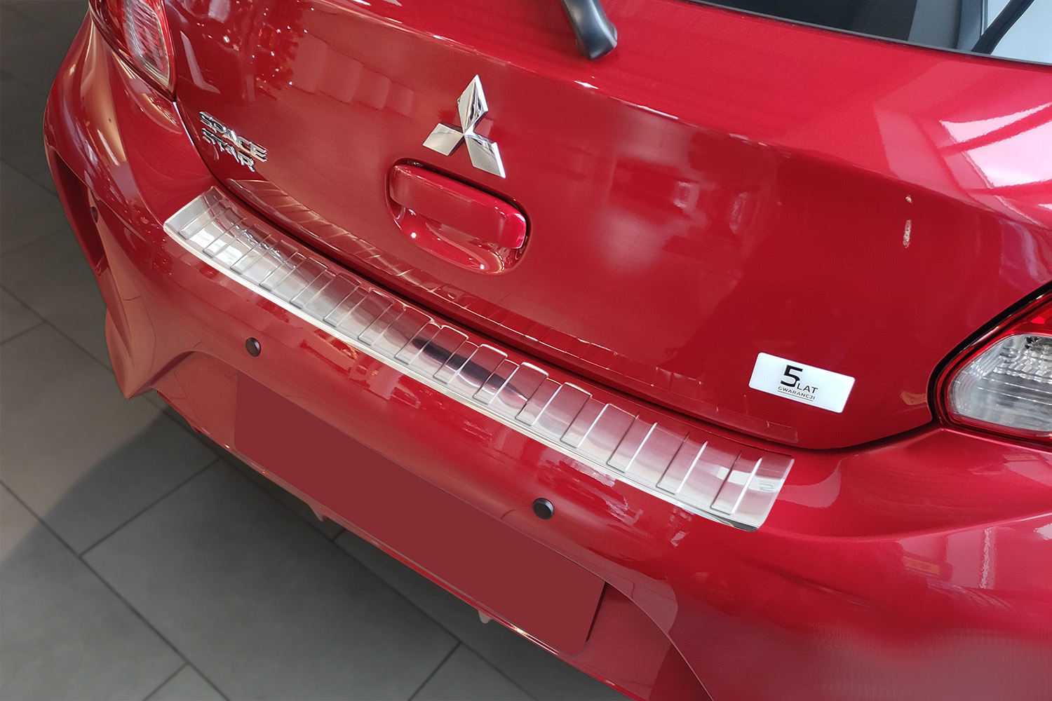 https://www.carparts-expert.com/images/stories/virtuemart/product/mit1spbp-rear-bumper-protector-mitsubishi-space-star-ii-2013-stainless-steel-1.jpg