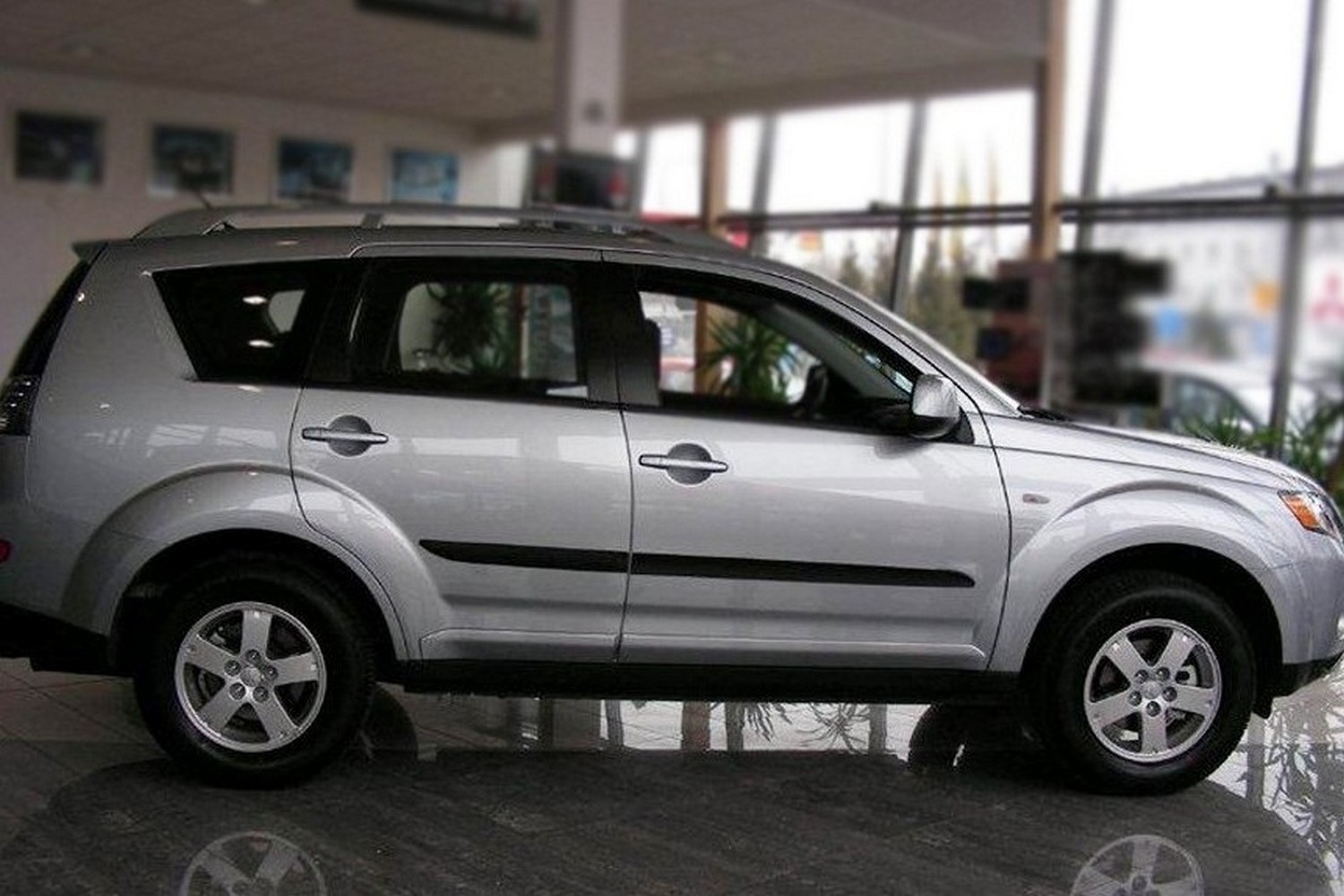 Stootstrips geschikt voor Mitsubishi Outlander II 2007-2012 set