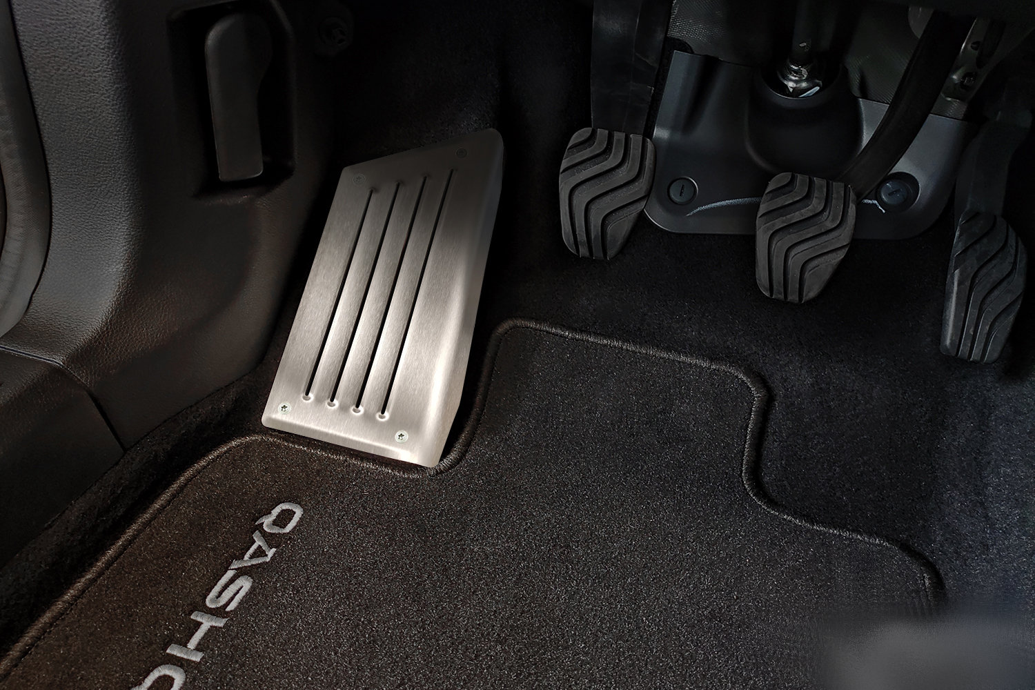 Foot rest trim suitable for Audi Qashqai (J12) 2021-present stainless steel brushed