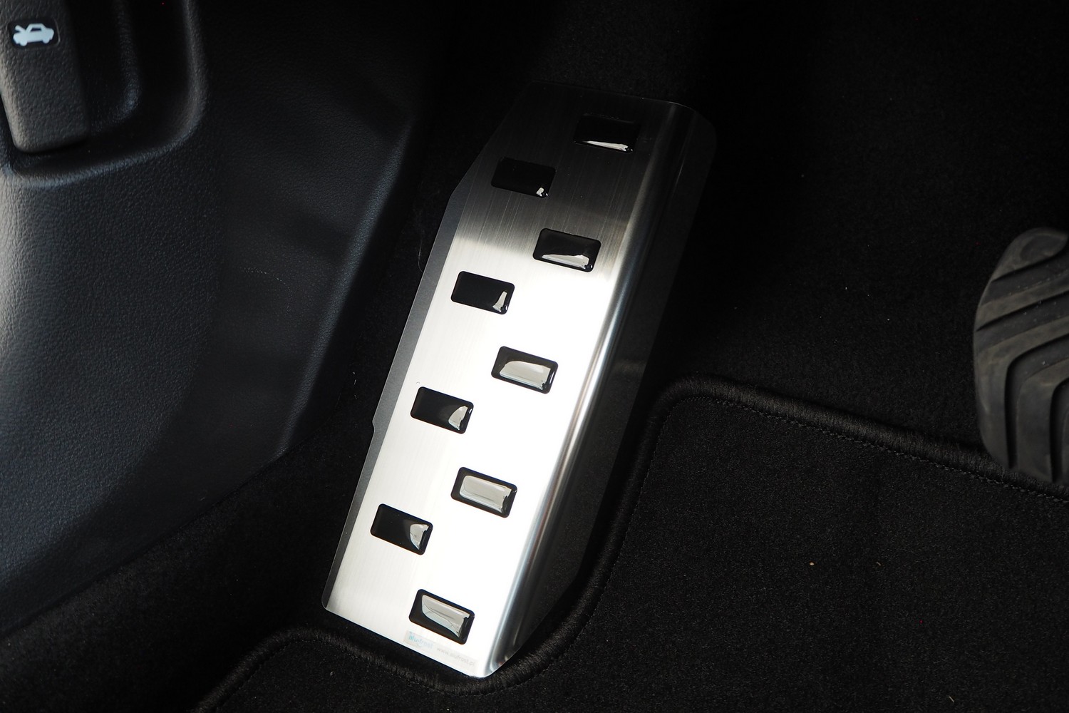 Voetsteunafdekking geschikt voor Nissan Juke (F16) 2019-heden RVS geborsteld