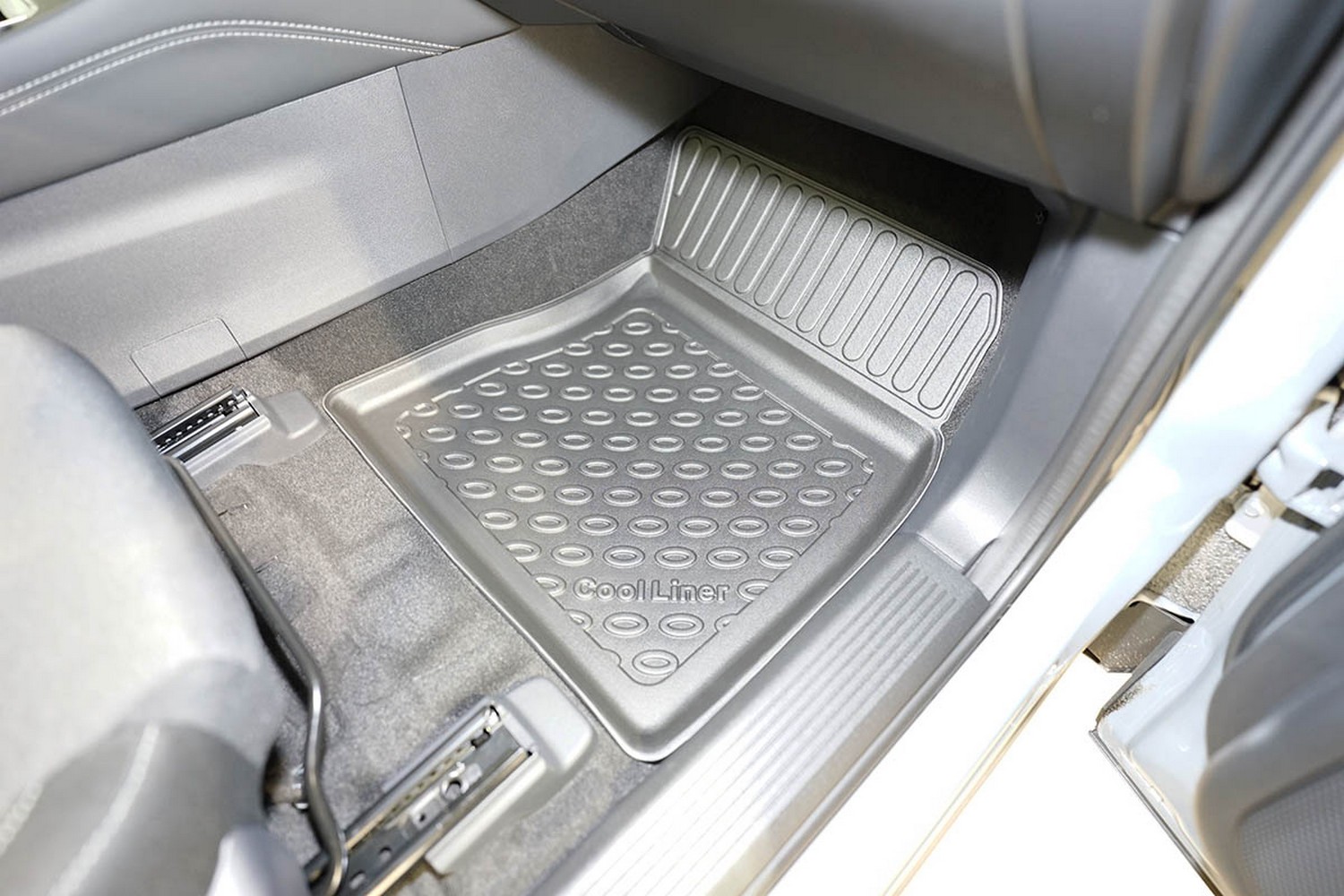 Car mats suitable for Nissan Qashqai (J12) 2021-present Cool Liner PE/TPE rubber (NIS5QAFM-C) (3)