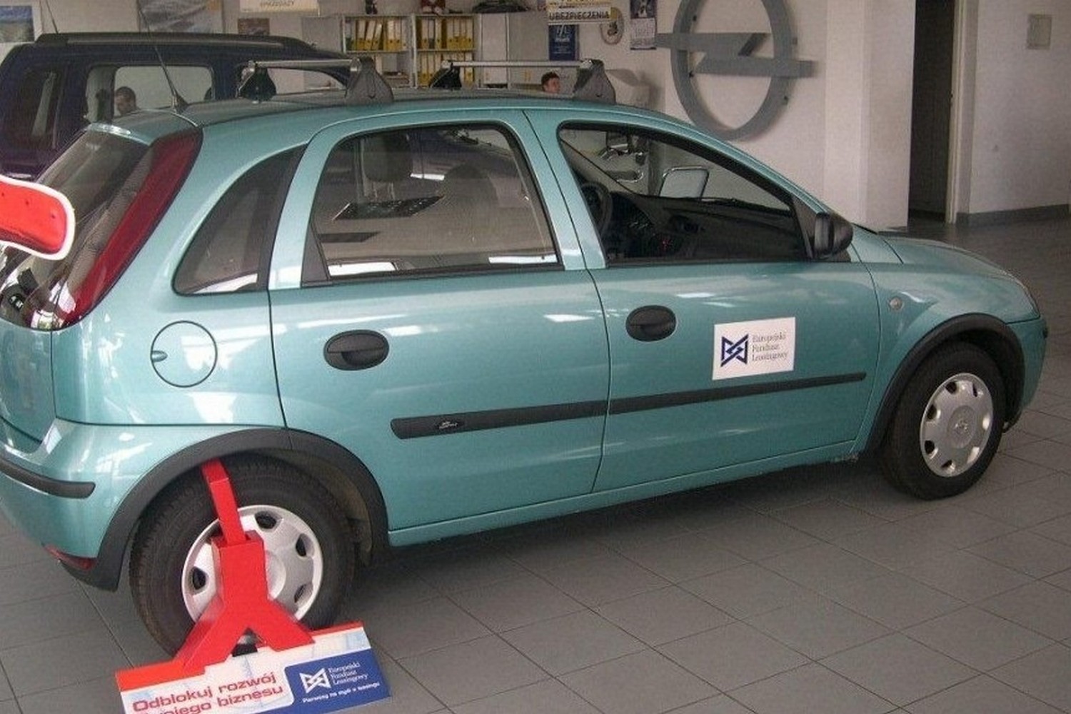 Baguettes protection convient à Opel Corsa C 2000-2006 3 & 5 portes bicorps ensemble