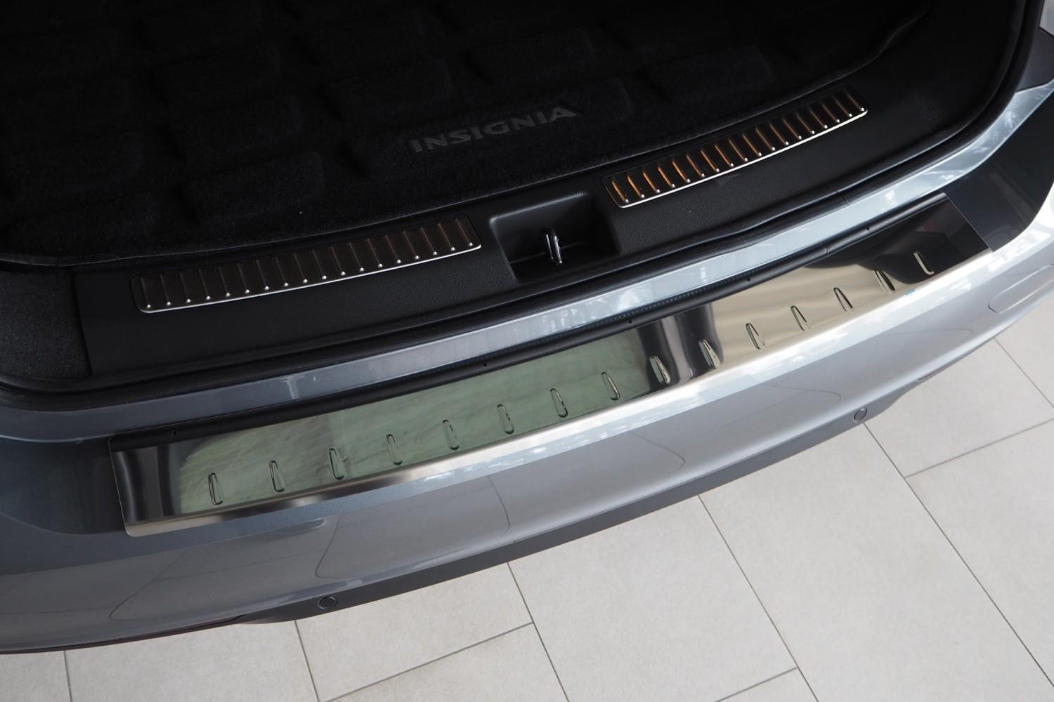Protection de seuil de coffre convient à Opel Insignia B Sports Tourer 2017-2022 break acier inox brillant