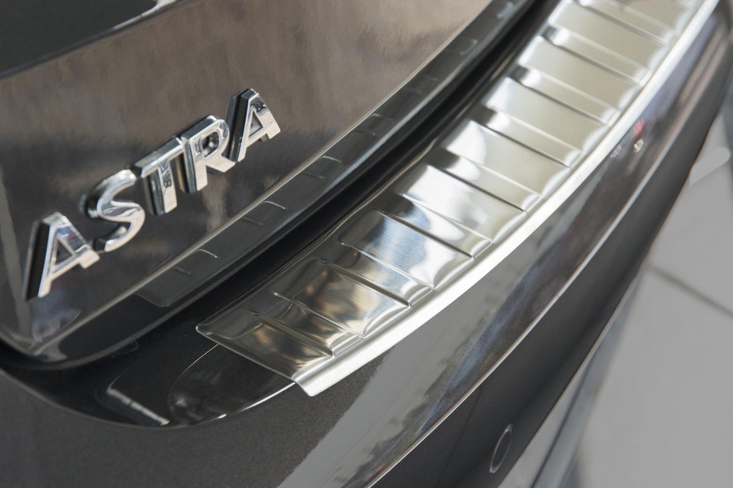 Opel Astra K 2015-> 5-door hatchback rear bumper protector stainless steel (OPE25ASBP) (4)