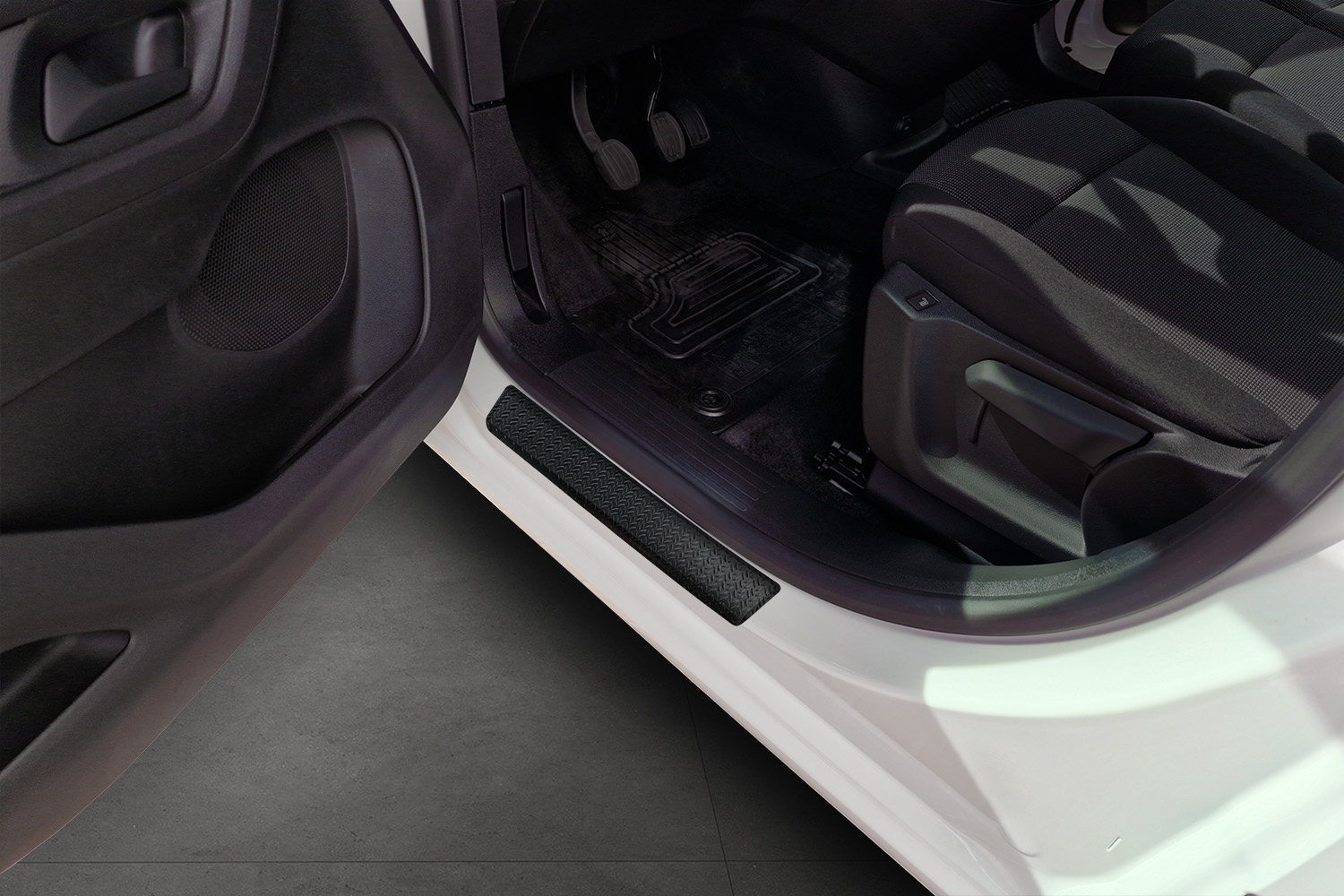 Einstiegsleisten passend für Opel Combo E - Combo E Life 2018-heute Aluminium Riffelblech mattschwarz 2-teilig