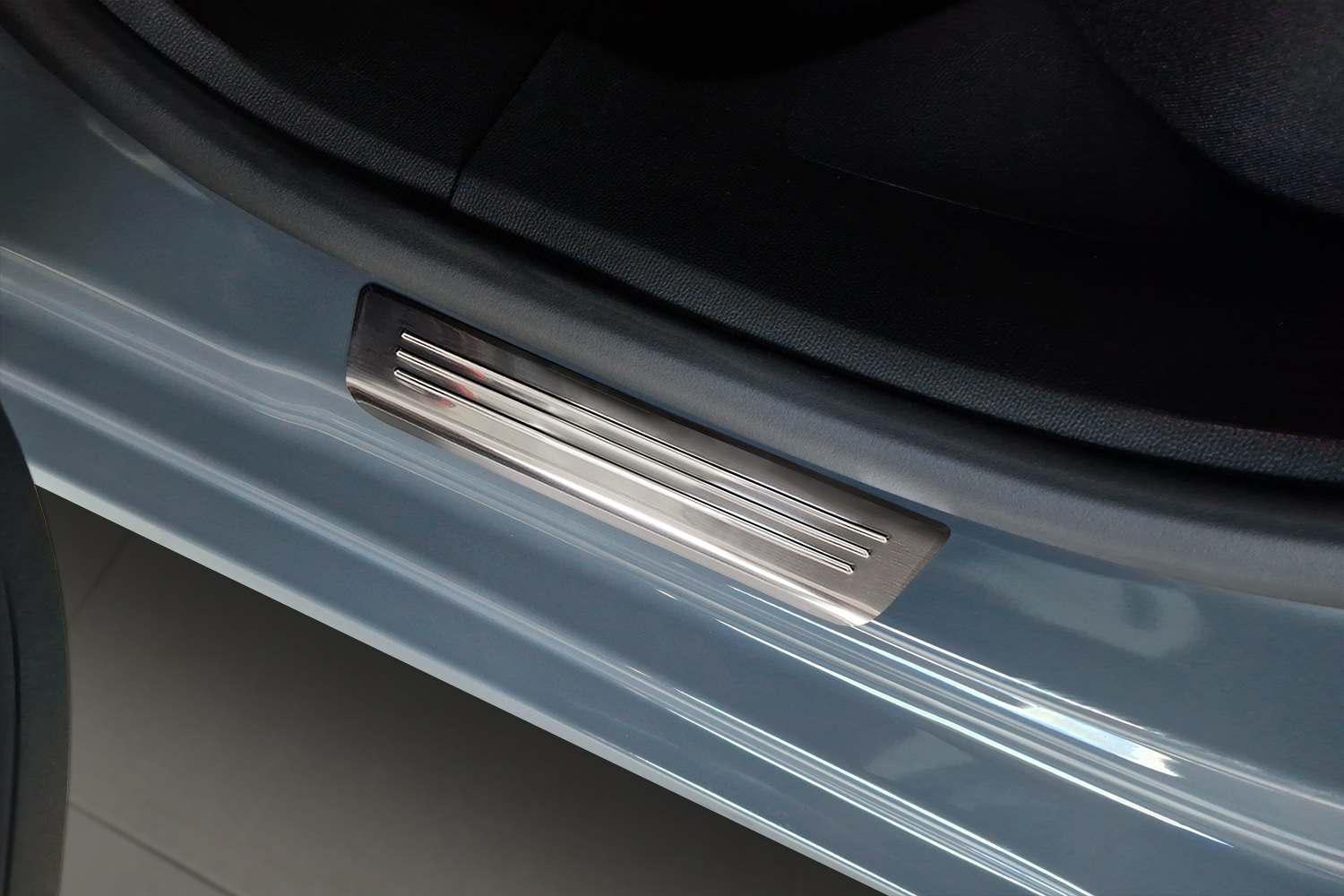 Door sill plates suitable for Opel Corsa F 2019-present 5-door hatchback stainless steel brushed 4 pieces (4) Door sill plates suitable for Opel Corsa F 2019-present 5-door hatchback stainless steel brushed 4 pieces (4)