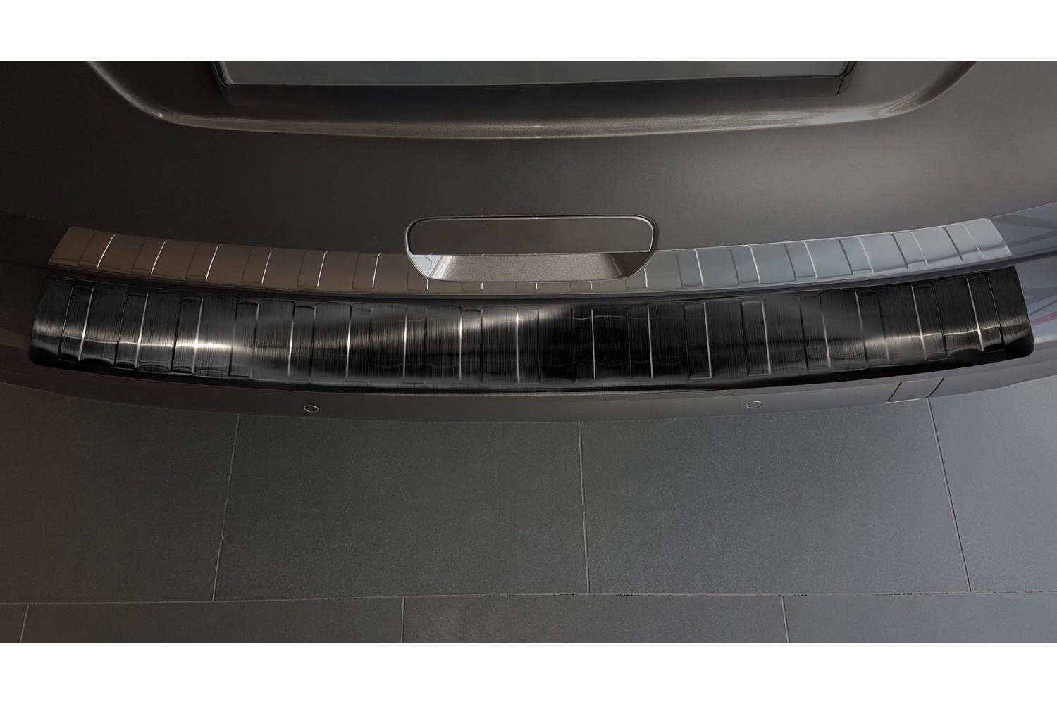Opel Zafira Life 2019-present rear bumper protector stainless steel black (3)