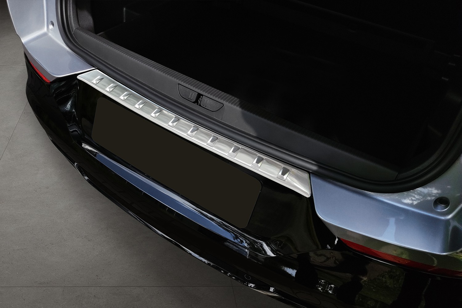 Protection de seuil de coffre convient à Opel Grandland X 2021-2024 acier inox brossé