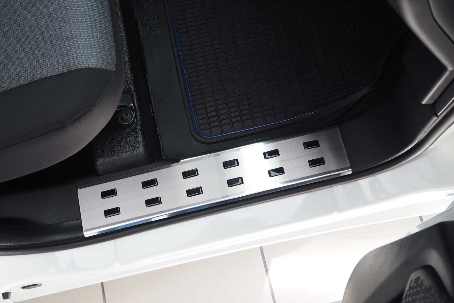 Binnendorpel instaplijsten geschikt voor Opel Combo D 2011-2018 RVS geborsteld - voorportieren