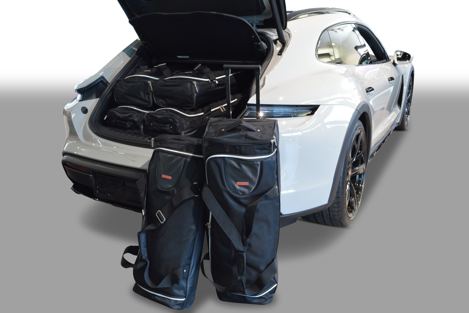 Travel bag set suitable for Porsche Taycan Sport Turismo - Cross Turismo 2021-present 5-door hatchback Original
