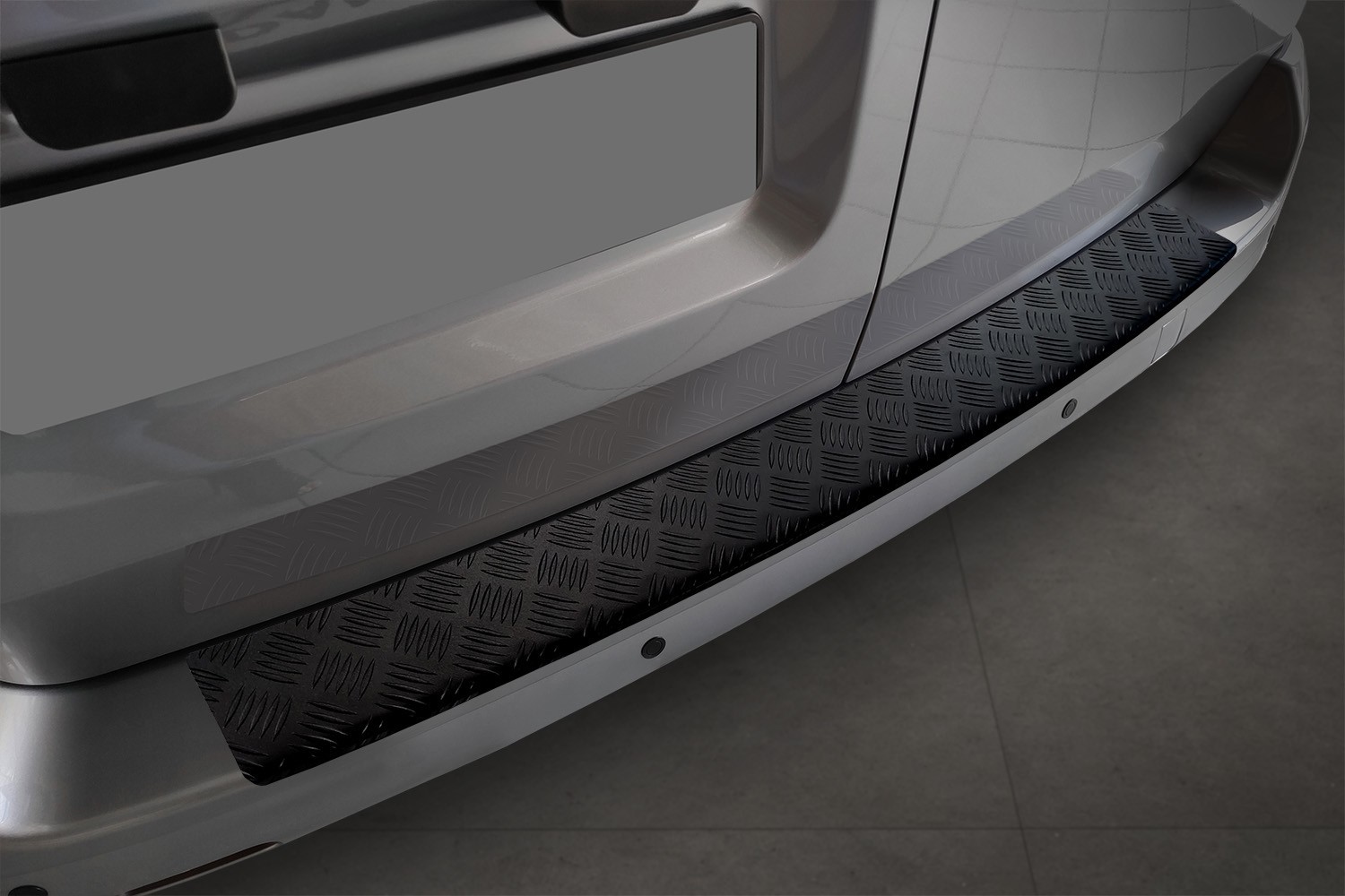 Bumperbeschermer Peugeot Traveller 2016-heden aluminium traanplaat mat zwart