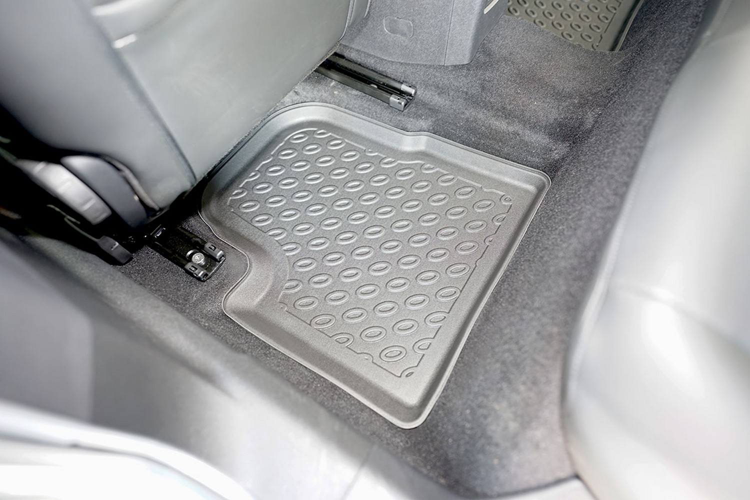 Car mats suitable for Peugeot 2008 II 2019-present Cool Liner PE/TPE rubber (PEU120FM-C) (4) Car mats suitable for Peugeot 2008 II 2019-present Cool Liner PE/TPE rubber (PEU120FM-C) (4)