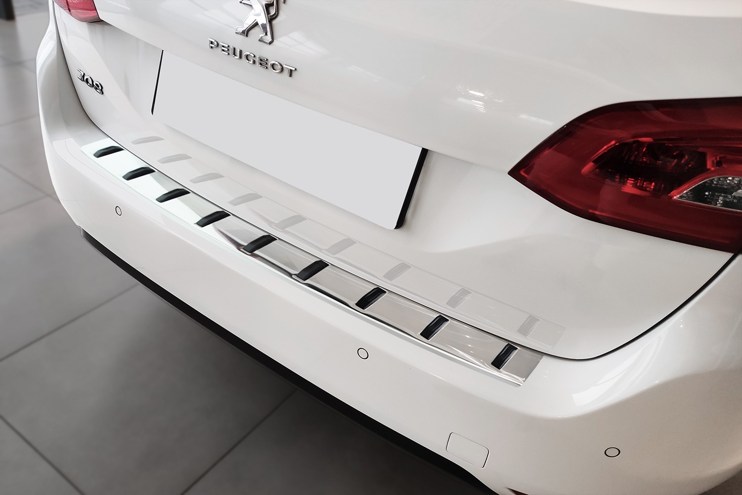 Rear bumper protector suitable for Peugeot 308 II SW 2014-2021 wagon stainless steel brushed - Strong
