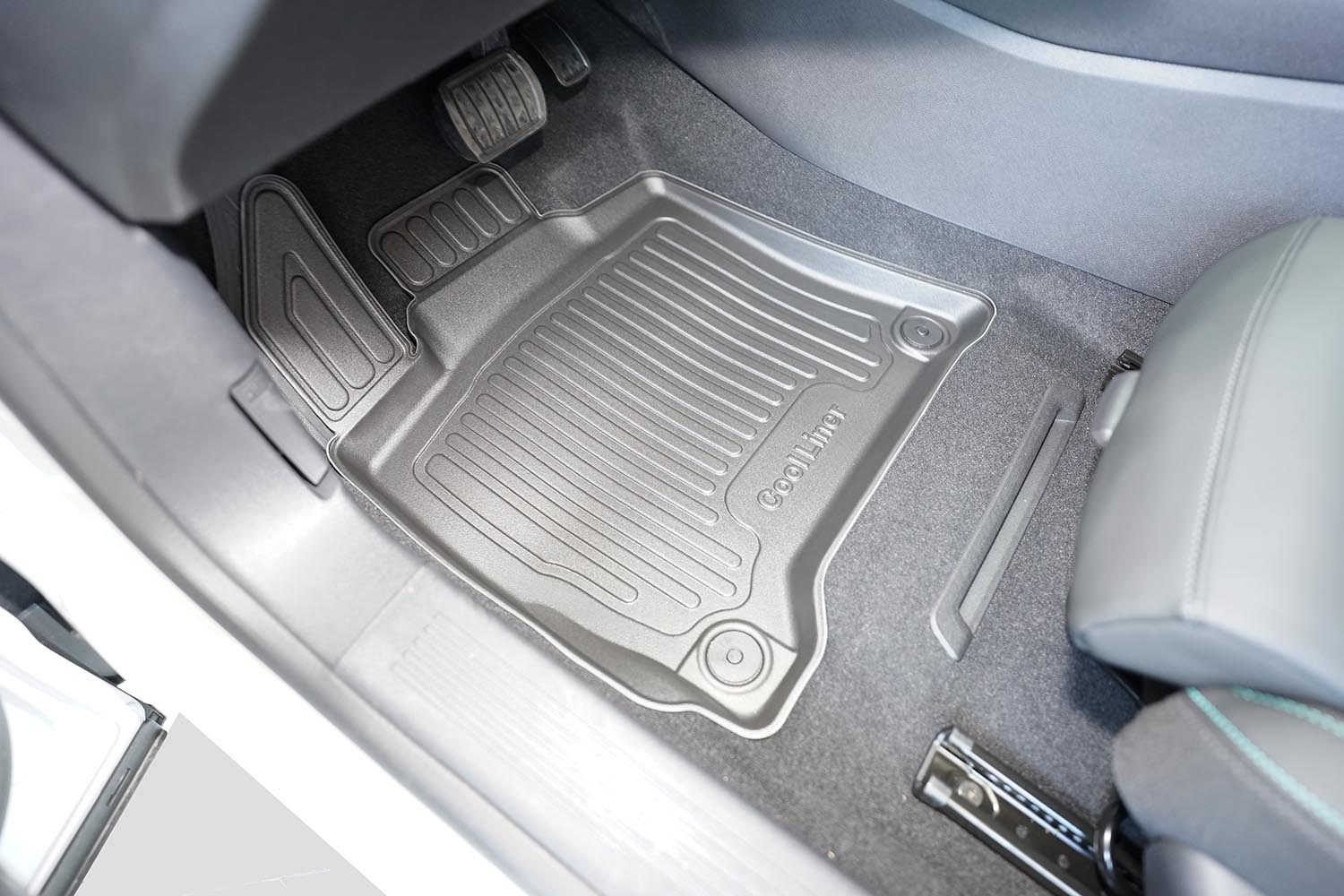 Car mats suitable for Peugeot 408 III 2022-present Cool Liner PE/TPE rubber (PEU148FM-C) (4) Car mats suitable for Peugeot 408 III 2022-present Cool Liner PE/TPE rubber (PEU148FM-C) (4)