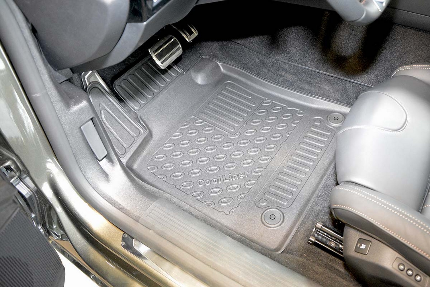 Car mats suitable for Peugeot 508 II 2017-present Cool Liner PE/TPE rubber (PEU158FM-C) (2) Car mats suitable for Peugeot 508 II 2017-present Cool Liner PE/TPE rubber (PEU158FM-C) (2)