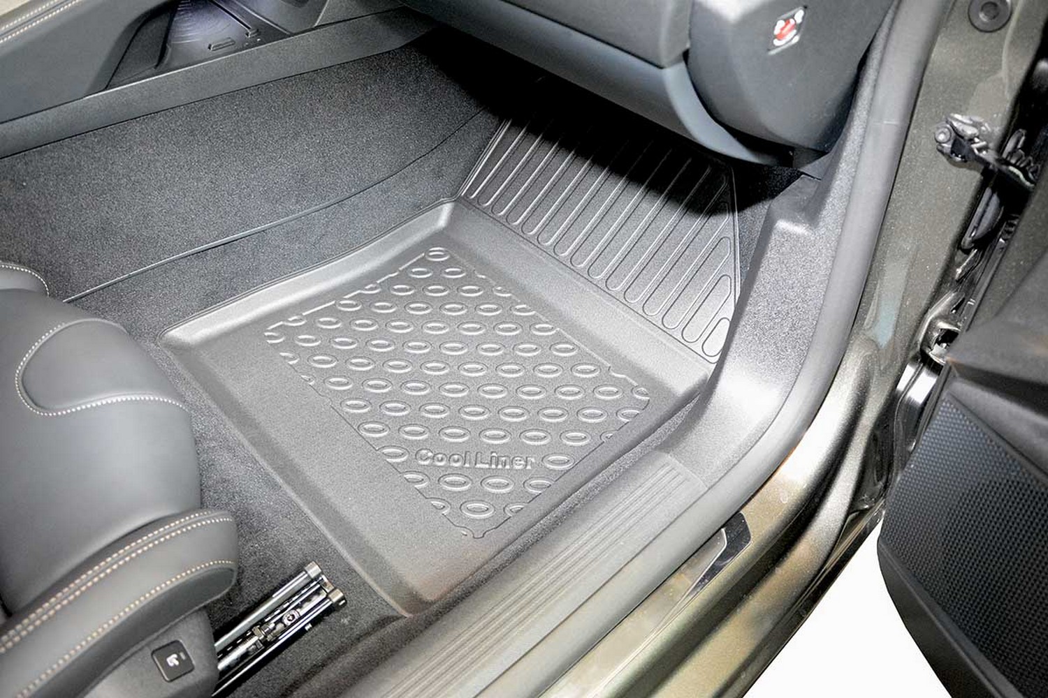 Car mats suitable for Peugeot 508 II 2017-present Cool Liner PE/TPE rubber (PEU158FM-C) (3) Car mats suitable for Peugeot 508 II 2017-present Cool Liner PE/TPE rubber (PEU158FM-C) (3)