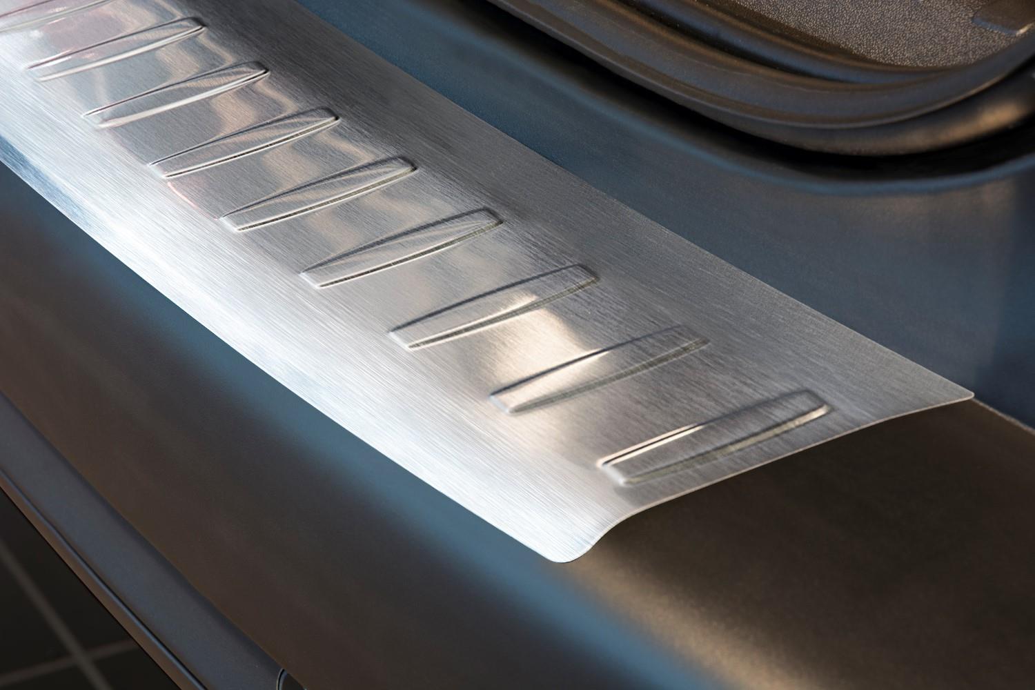 Peugeot 2008 2013-> rear bumper protector stainless steel (PEU220BP) (2)