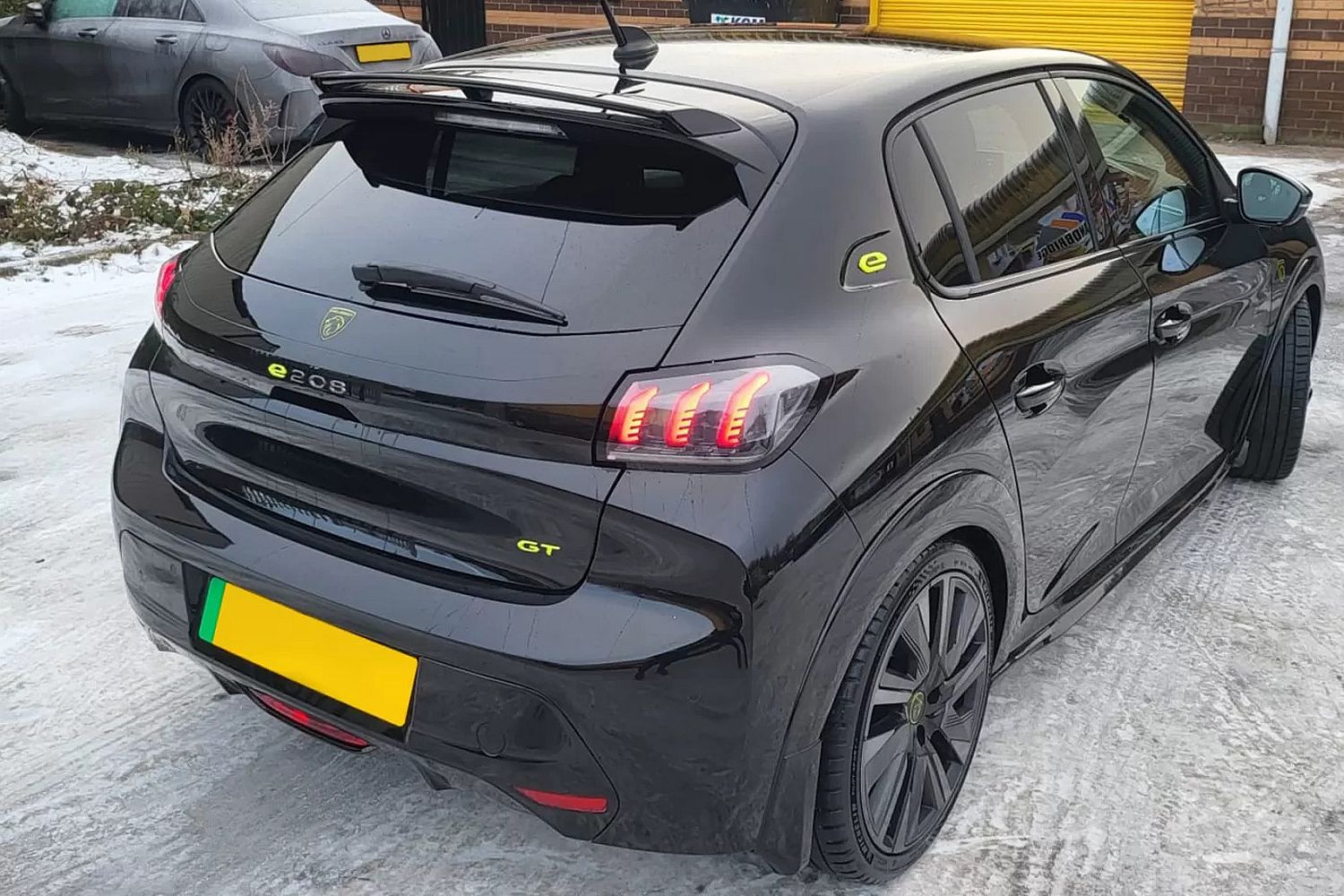 Roof spoiler suitable for Peugeot 208 II 2019-present 3 & 5-door hatchback- painted (2)