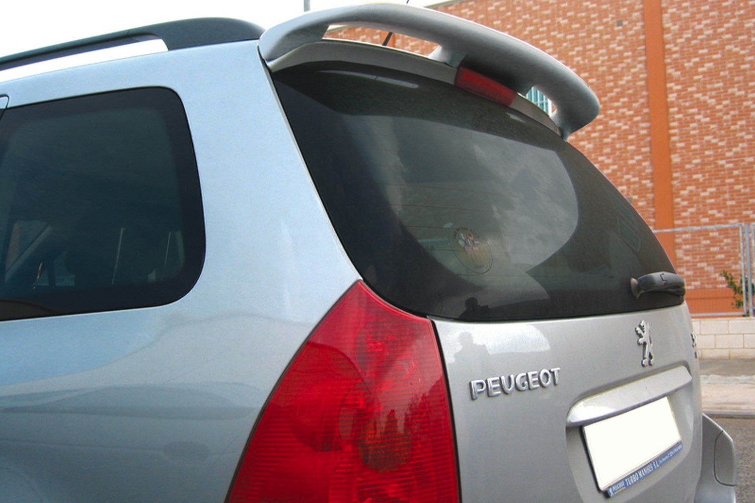 Roof spoiler suitable for Peugeot 307 SW - 307 Break 2001-2008 wagon