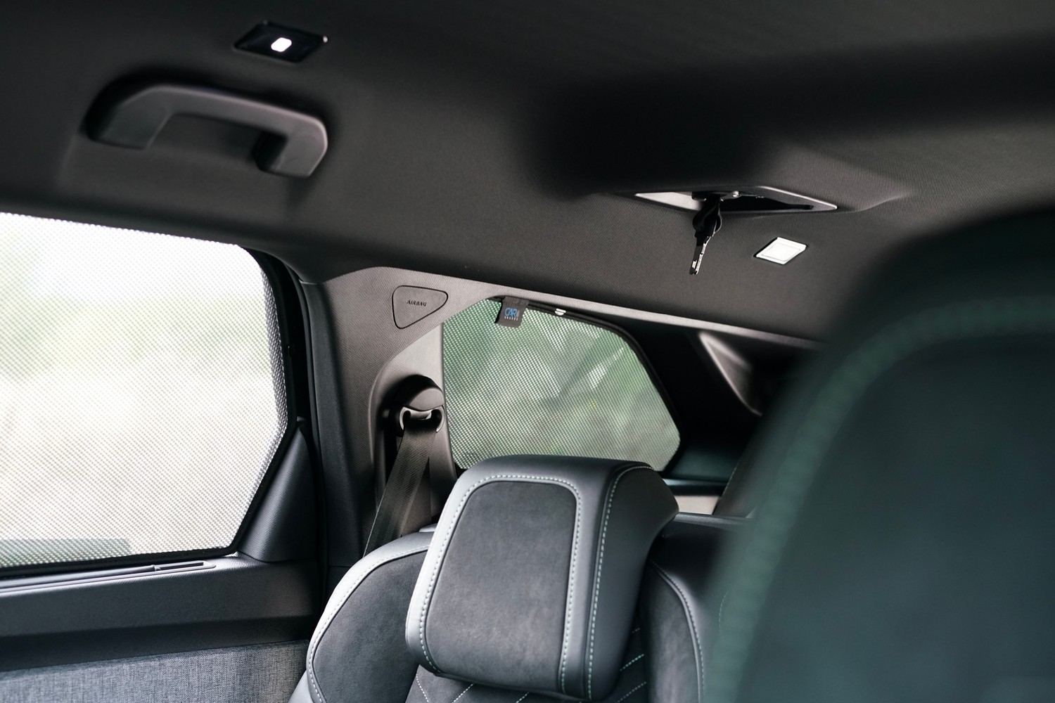 Sun shades suitable for Peugeot 5008 III 2024-present Car Shades - set (PEU250CS) (4)