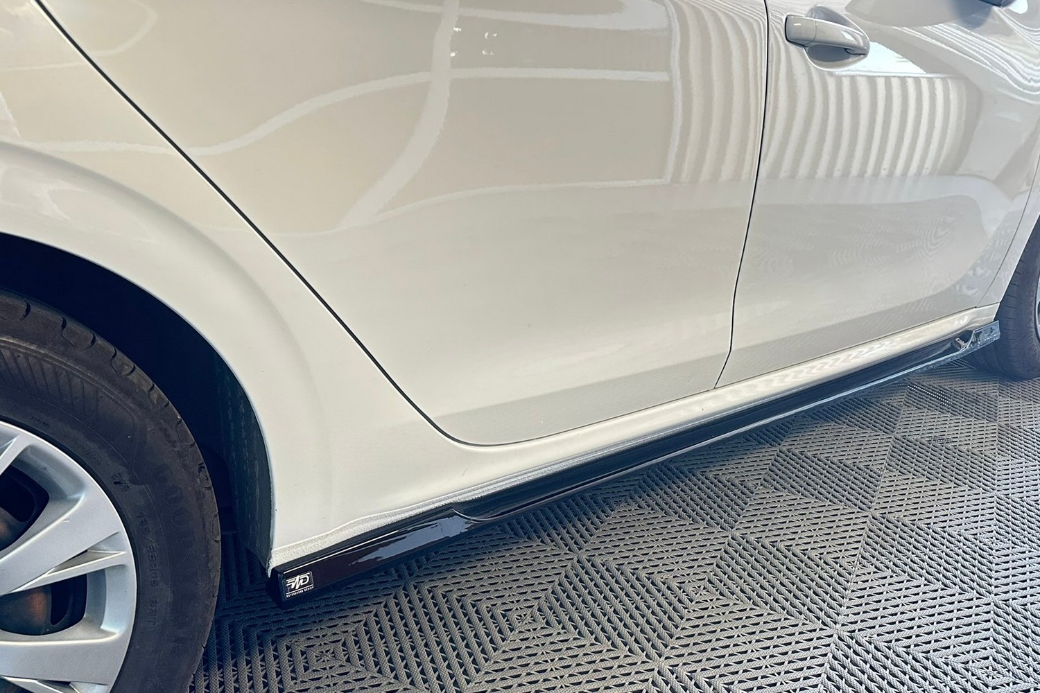 Side skirts suitable for Peugeot 208 I 2012-2019 5-door hatchback ABS
