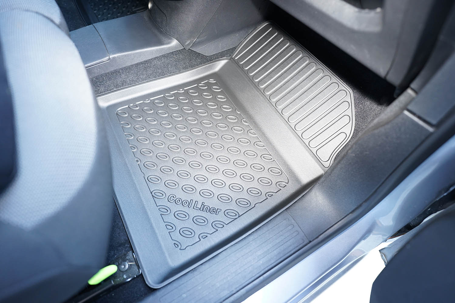 Car mats suitable for Peugeot e-Rifter 2023-present Cool Liner PE/TPE rubber (PEU4RIFM-C) (3)