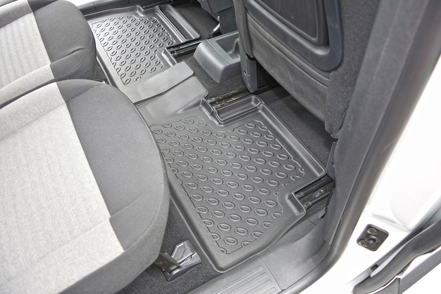 Car mats suitable for Peugeot e-Rifter 2023-present Cool Liner PE/TPE rubber (PEU4RIFM-C) (5)