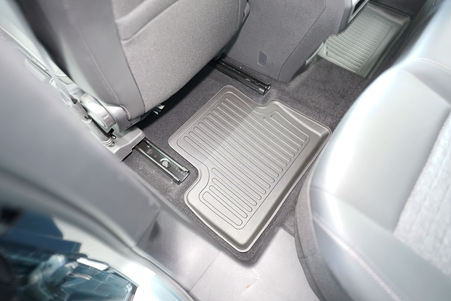 Car mats suitable for Peugeot 3008 III 2024-present Cool Liner PE/TPE rubber (PEU530FM-C) (4) Car mats suitable for Peugeot 3008 III 2024-present Cool Liner PE/TPE rubber (PEU530FM-C) (4)