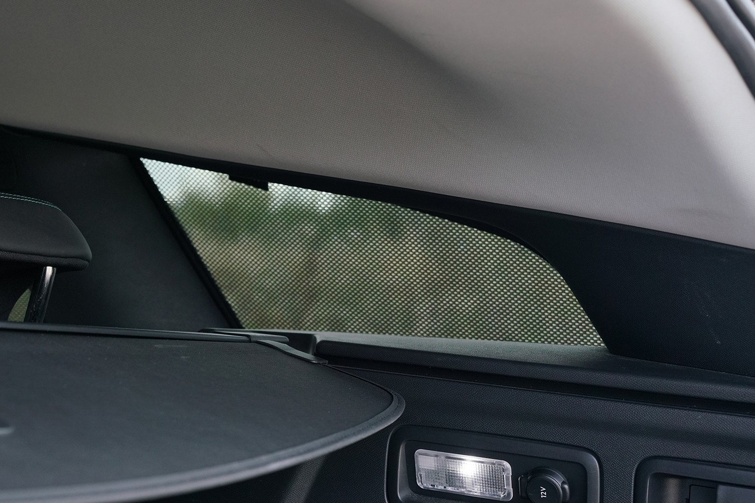 Sun shades suitable for Peugeot 308 III SW 2021-present wagon Car Shades - set (PEU538CS) (4) Sun shades suitable for Peugeot 308 III SW 2021-present wagon Car Shades - set (PEU538CS) (4)