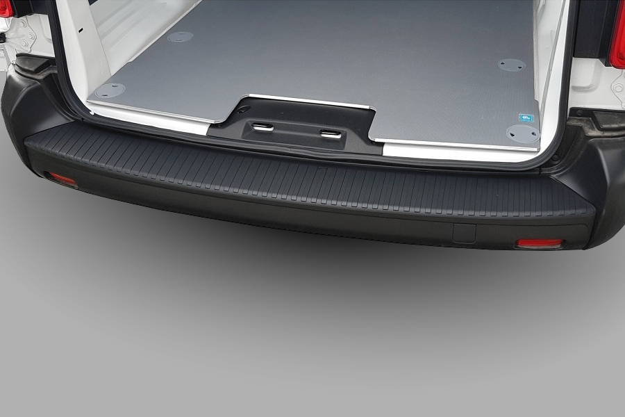 Acier INOX Poli/Chrome Chromemaster Protection de Pare-Chocs arrière Protection de seuil de Coffre pour protéger Votre Voiture des Rayures Compatible avec Peugeot Expert L3 Long de 2016- 