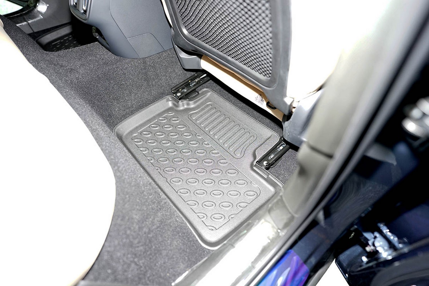 Car mats suitable for Polestar 2 2020-present 5-door hatchback Cool Liner PE/TPE rubber (POL2P2FM-C) (5)