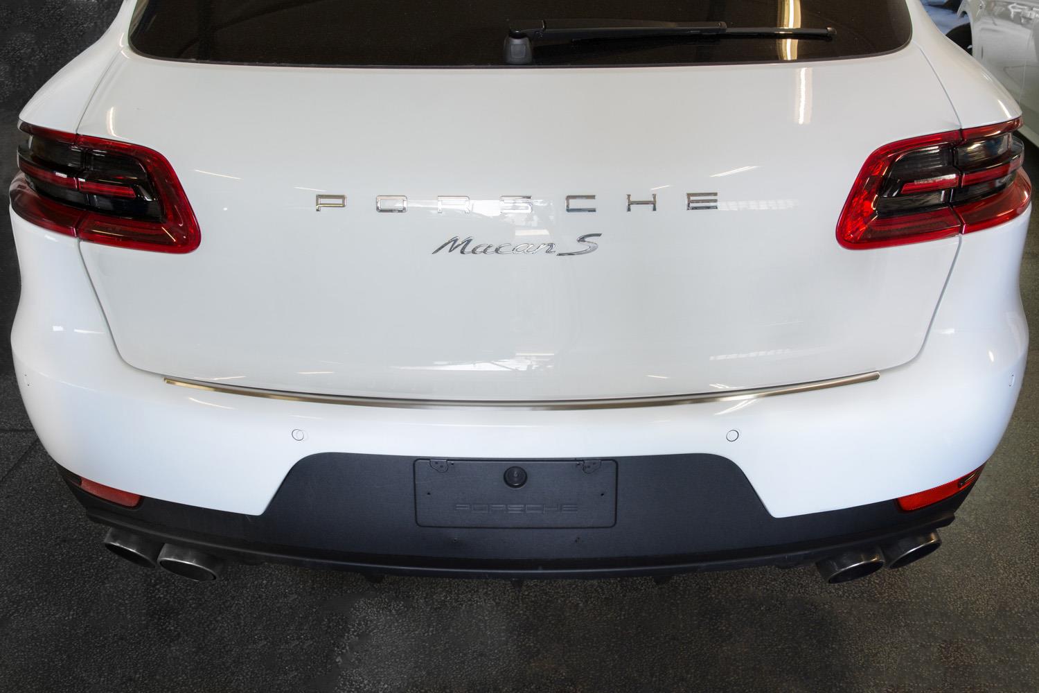 Porsche Macan (95B) 2014-> rear bumper protector stainless steel (POR1MABP) (3)