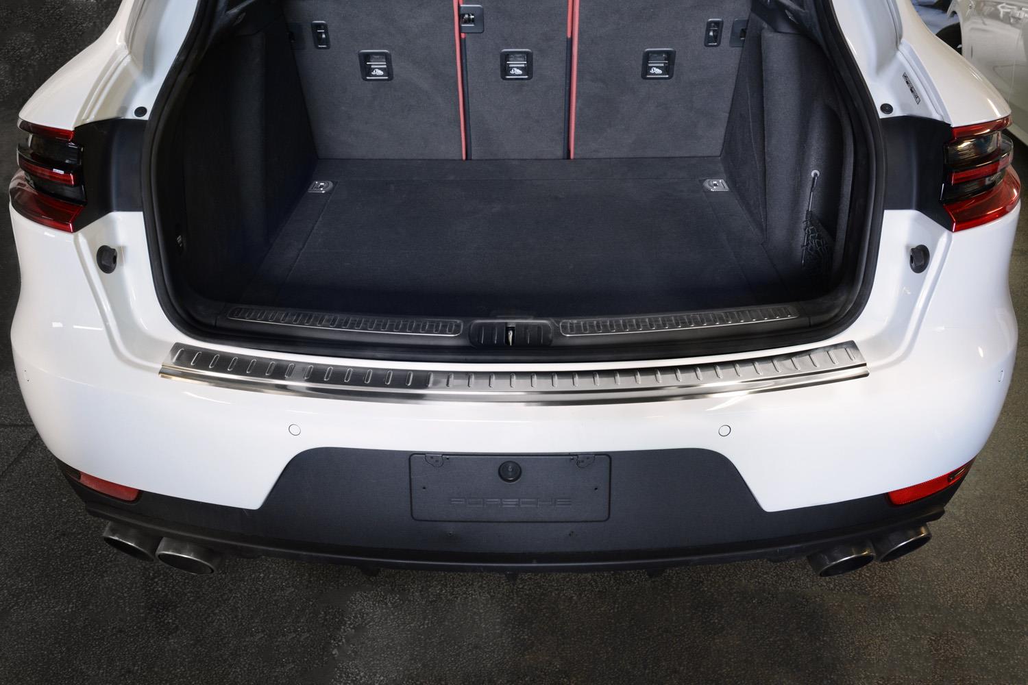 Porsche Macan (95B) 2014-> rear bumper protector stainless steel (POR1MABP) (4)