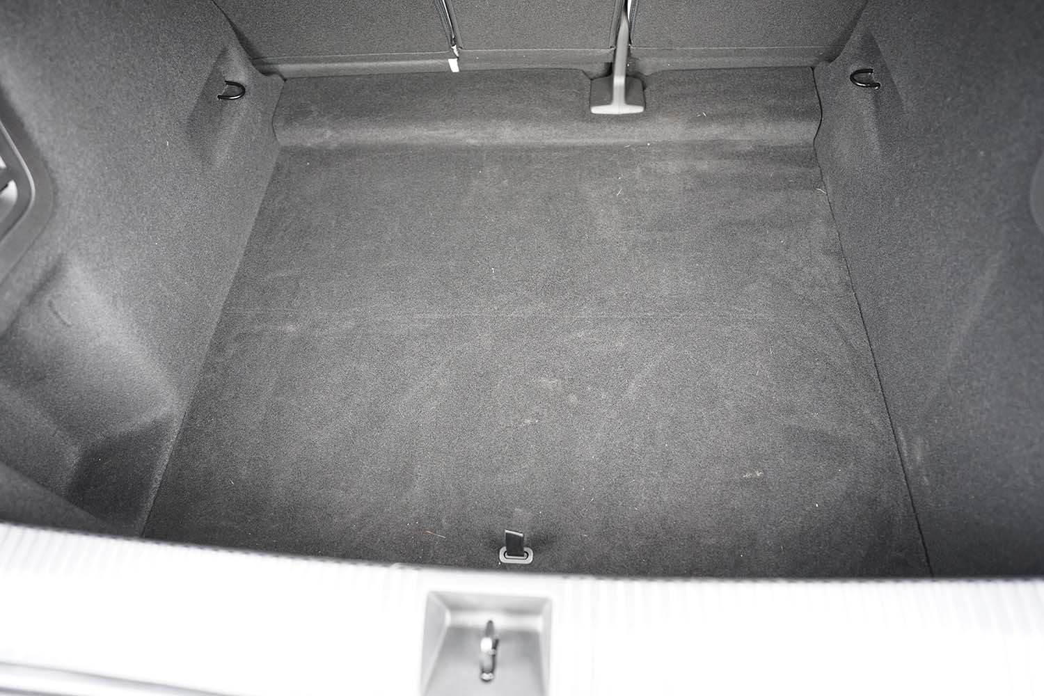 Boot mat suitable for Renault Sc&eacute;nic E-Tech 2024-present Cool Liner anti slip PE/TPE rubber (REN10SCTM-C) (5)