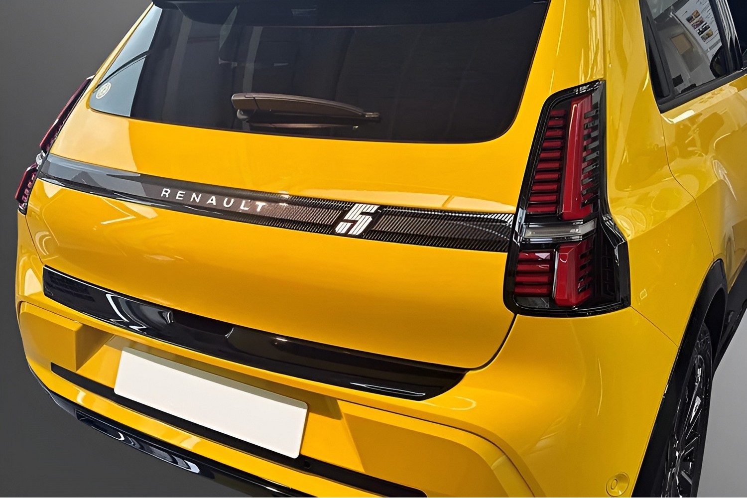Rear bumper protector suitable for Renault 5 E-Tech 2024-present 5-door hatchback ABS - matt black (REN15BR) (2)