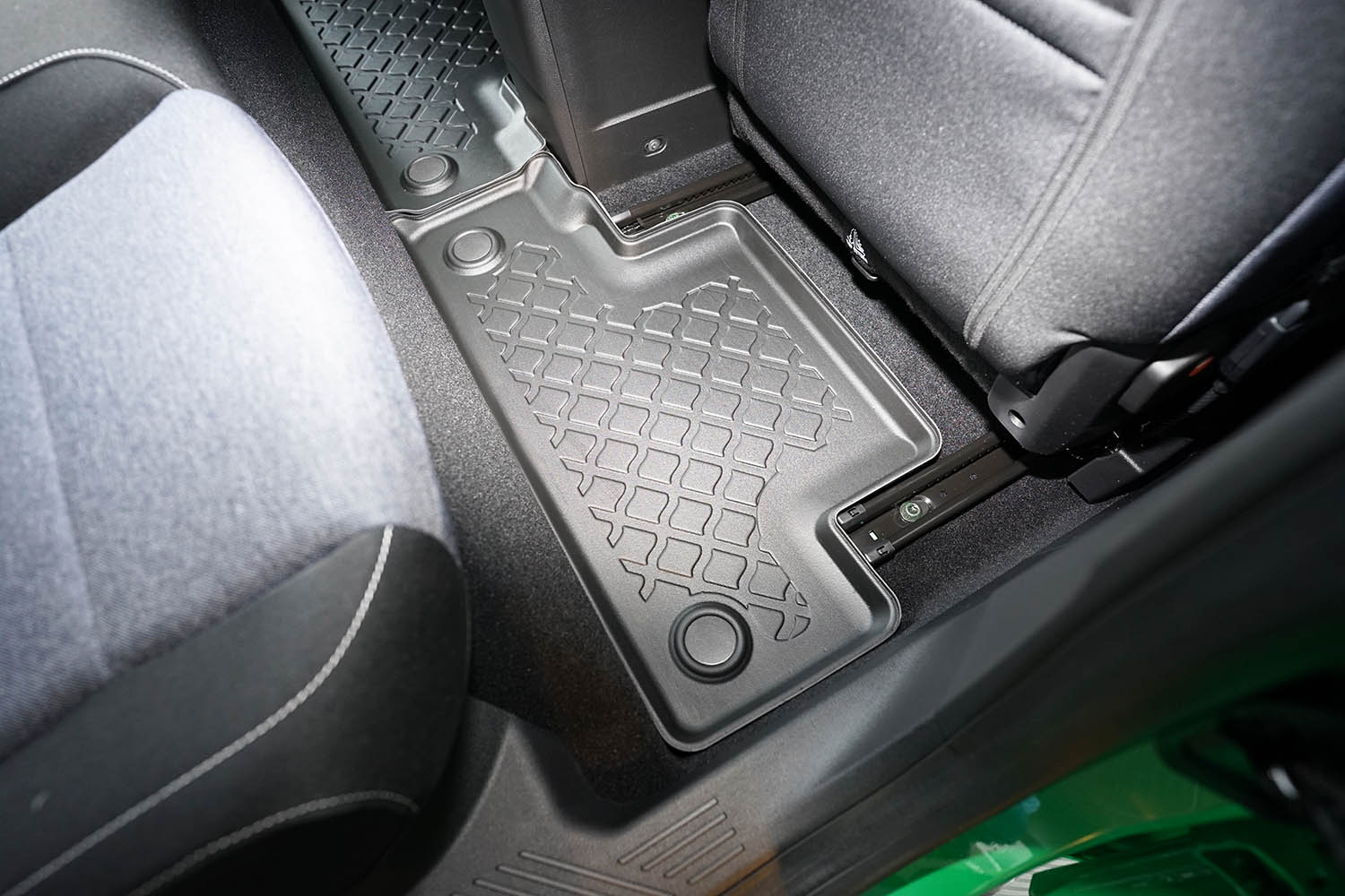 Car mats suitable for Renault 5 E-Tech 2024-present 5-door hatchback Guardliner PE/TPE rubber (REN15FM-G) (5)