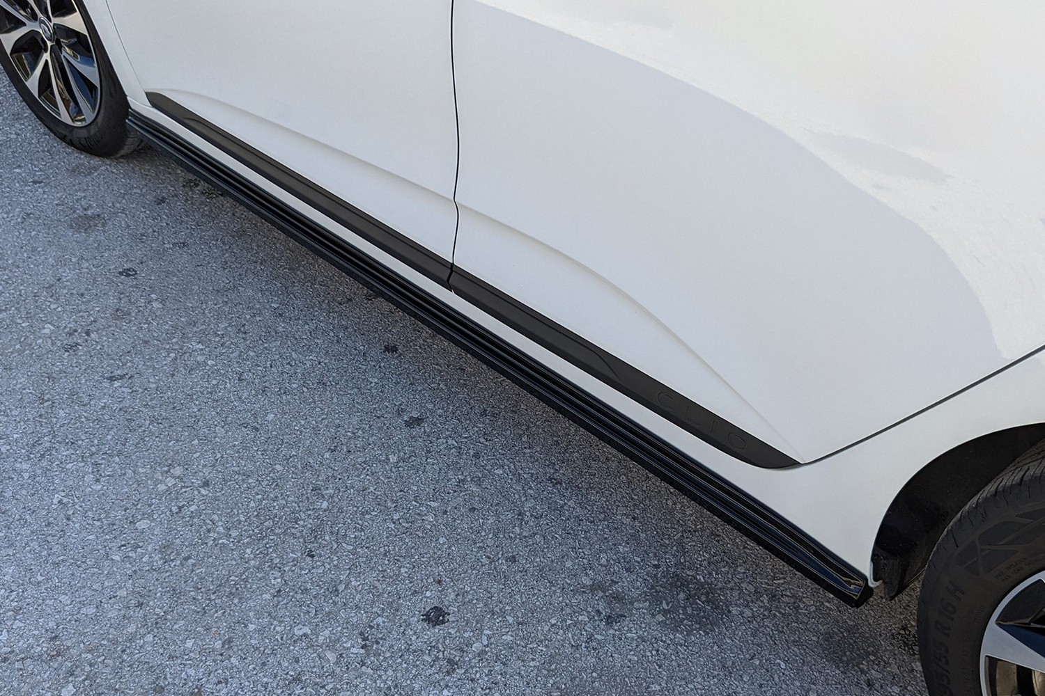 Side skirts Renault Clio V 2019-present 5-door hatchback ABS