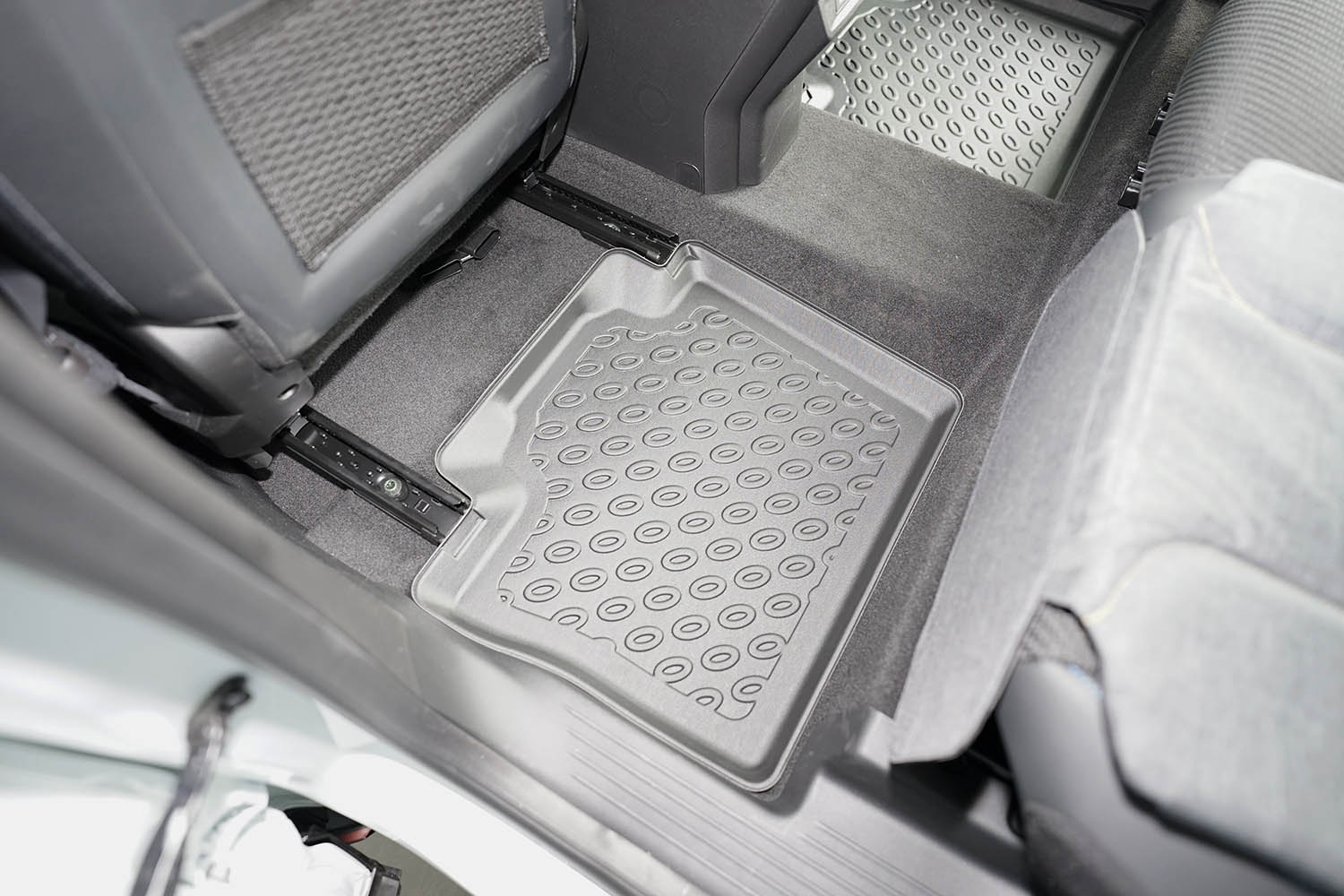 Car mats suitable for Renault Espace VI 2023-present Cool Liner PE/TPE rubber (REN1ESFM-C) (4) Car mats suitable for Renault Espace VI 2023-present Cool Liner PE/TPE rubber (REN1ESFM-C) (4)