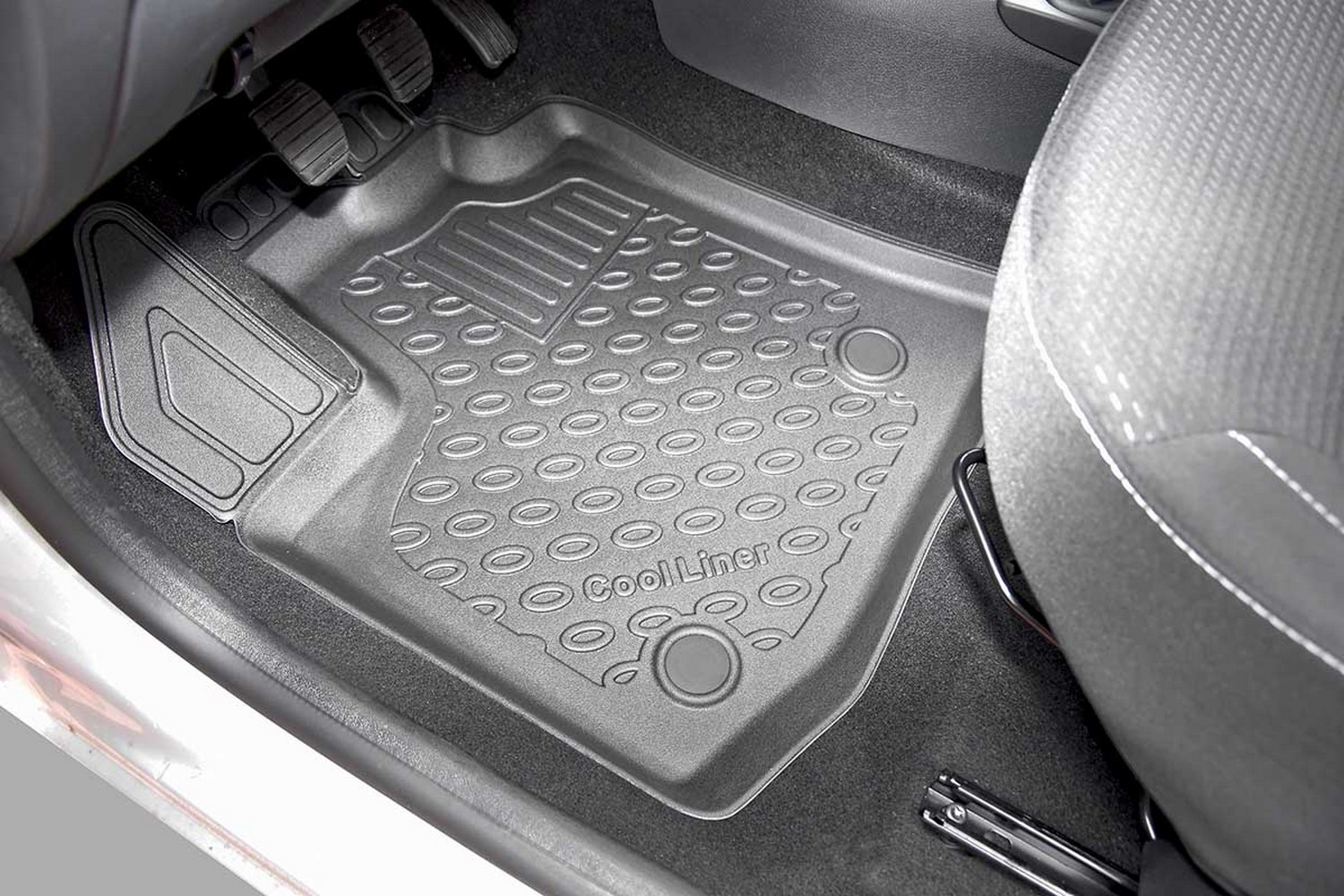 Car mats suitable for Renault Express 2021-present Cool Liner PE/TPE rubber (REN1EXFM-C) (2) Car mats suitable for Renault Express 2021-present Cool Liner PE/TPE rubber (REN1EXFM-C) (2)