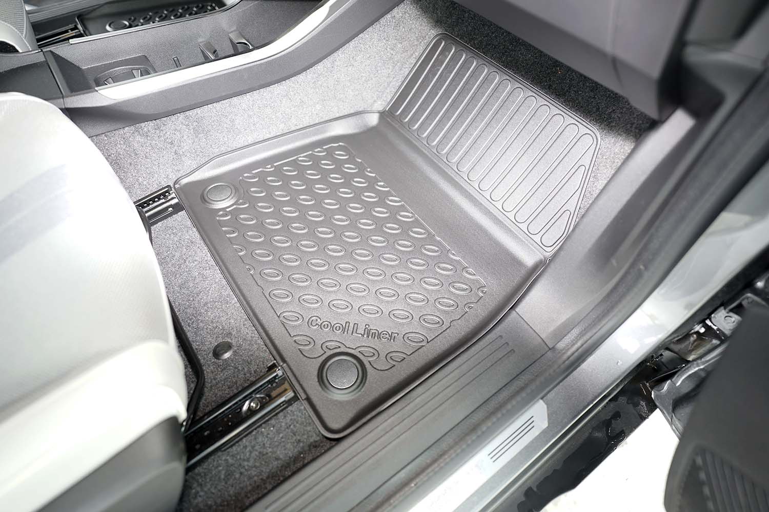 Car mats suitable for Renault Sc&eacute;nic E-Tech 2024-present Cool Liner PE/TPE rubber (REN1SCFM-C) (5)