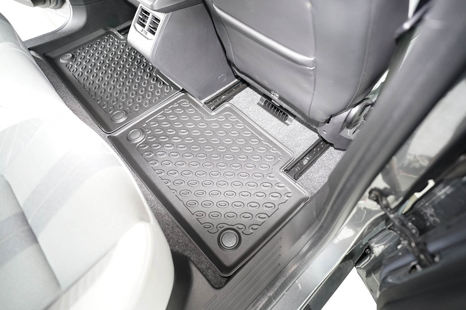 Car mats suitable for Renault Sc&eacute;nic E-Tech 2024-present Cool Liner PE/TPE rubber (REN1SCFM-C) (8)