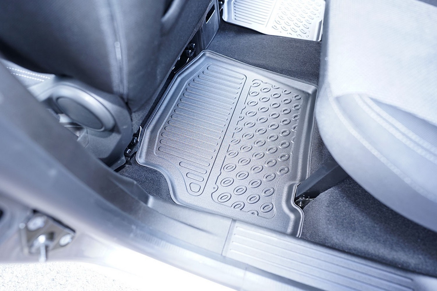 Car mats suitable for Renault Kangoo III 2021-present Cool Liner PE/TPE rubber (REN2KAFM-C) (4) Car mats suitable for Renault Kangoo III 2021-present Cool Liner PE/TPE rubber (REN2KAFM-C) (4)