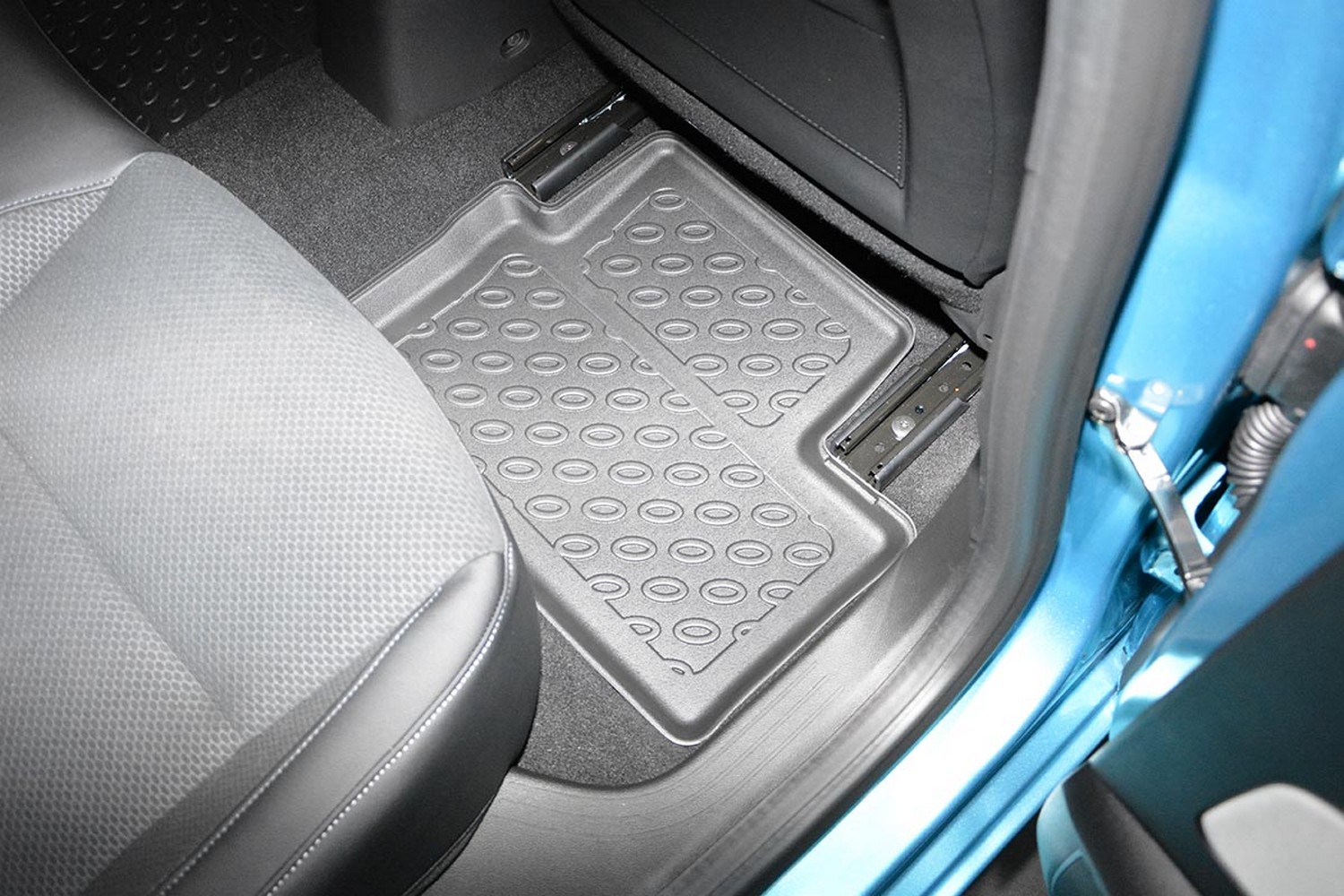 Car mats suitable for Renault Clio V 2019-present 5-door hatchback Cool Liner PE/TPE rubber (REN3CLFM-C) (5) Car mats suitable for Renault Clio V 2019-present 5-door hatchback Cool Liner PE/TPE rubber (REN3CLFM-C) (5)