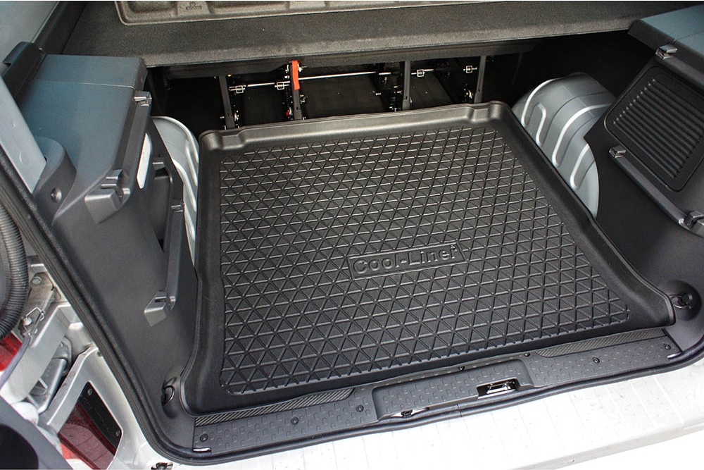 Boot mat Renault Trafic III Combi 2014-present Cool Liner anti slip PE/TPE  rubber