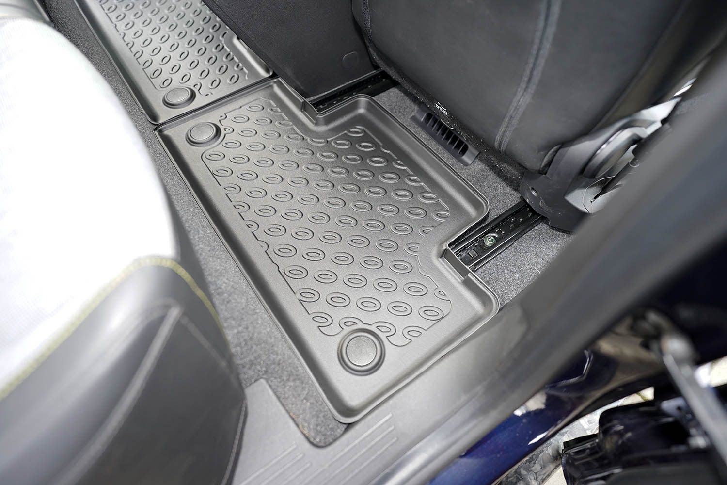 Car mats suitable for Renault Mégane E-Tech 2021-present 5-door hatchback Cool Liner PE/TPE rubber (REN4MEFM-C) (5) Car mats suitable for Renault Mégane E-Tech 2021-present 5-door hatchback Cool Liner PE/TPE rubber (REN4MEFM-C) (5)