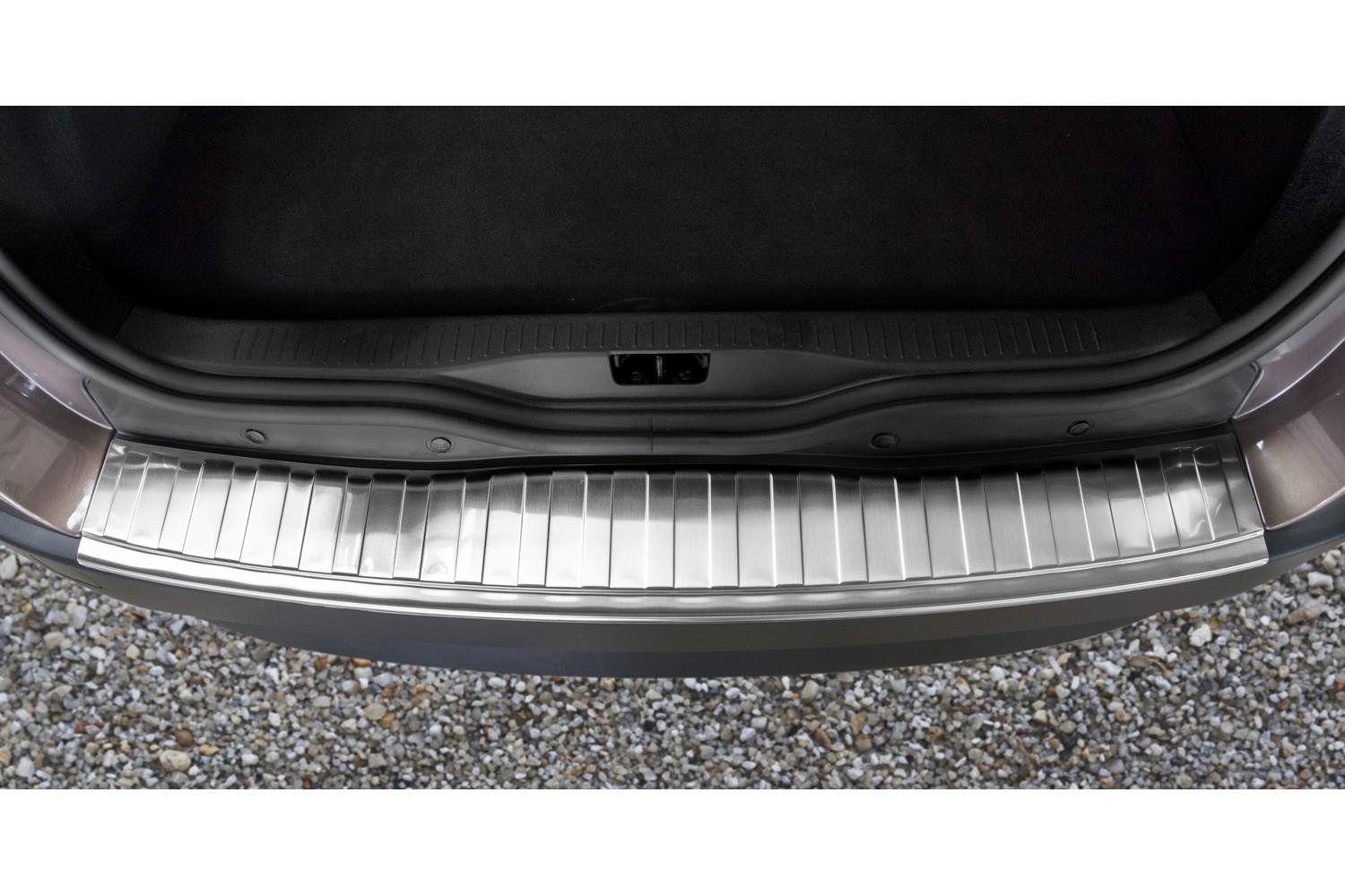 Protection de seuil arrière inox noir sur mesure pour Renault Laguna III  Grandtour 2007-2015 'Ribs