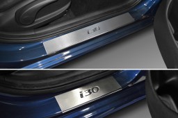 Hyundai i30 (PD) 2016- 5-door & wagon entry guard set 4 pcs (HYU2I3EG)