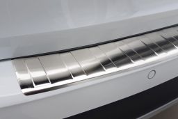 Audi A4 Avant Allroad (B9) 2016-> rear bumper protector stainless steel (AUD15A4BP) (4)