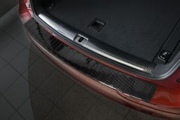 Audi Q5 (8R) 2008-2017 rear bumper protector carbon / Ladekantenschutz Carbon / achter bumperbeschermer carbon / protection de seuil de coffre carbone (AUD19Q5BP)
